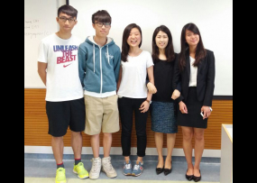 jenny_with_students_6